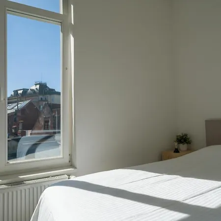 Julie's Boutique Guesthouse Ghent 4*
